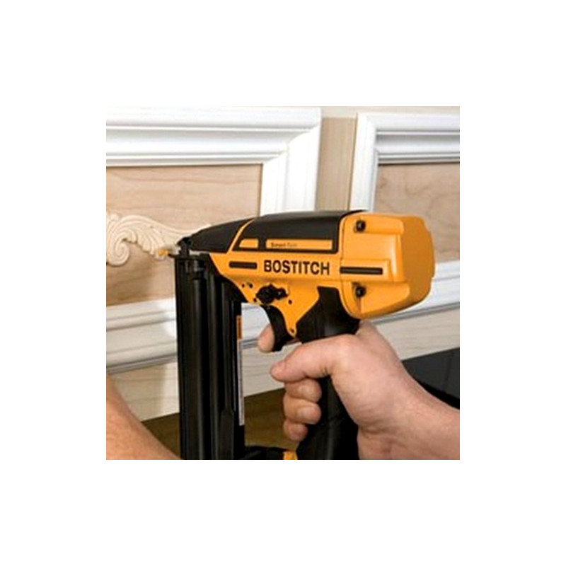 BOSTITCH BT1855SP-E CLOUEUR DE FINITION SMARTPOINT 15-55mm