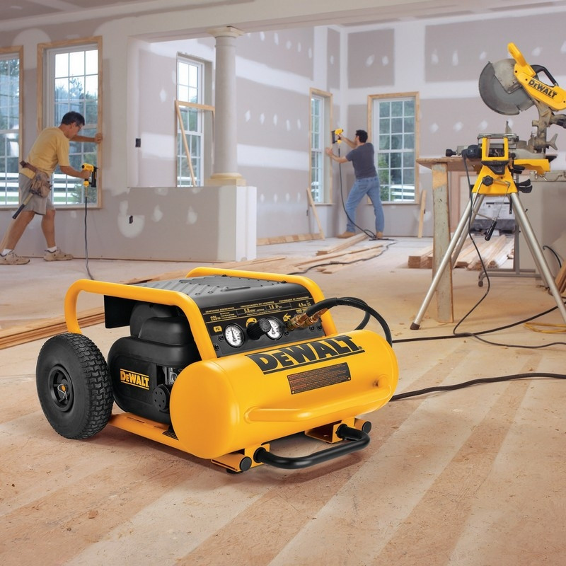 DEWALT 2.5 Gal. Compresseur d'air portatif électrique à haut